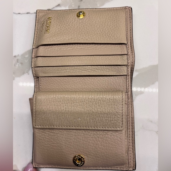 Moschino - Picture 1 of 2